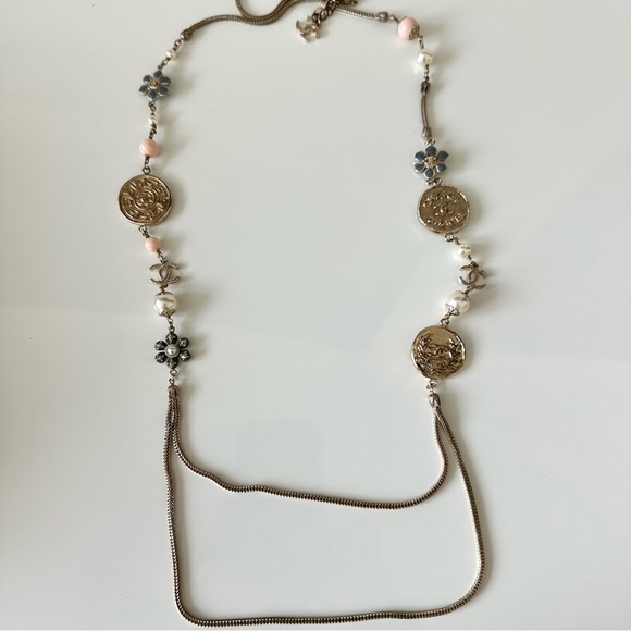 CHANEL long necklace with coins Authentic - Picture 3 of 10